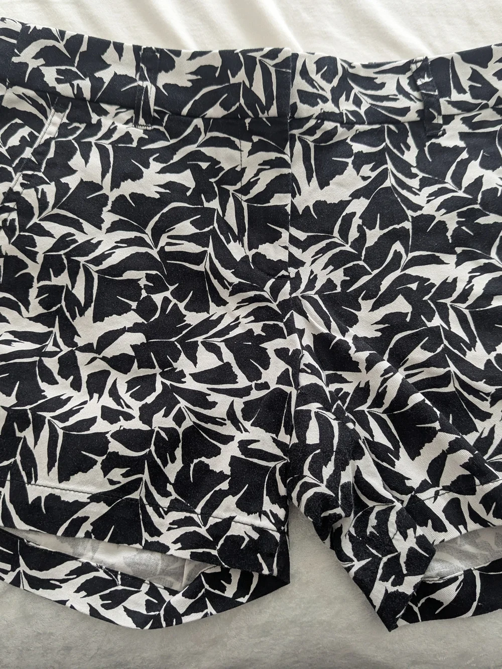 J. Crew T-shirt and Black & White Leaf-Print Shorts